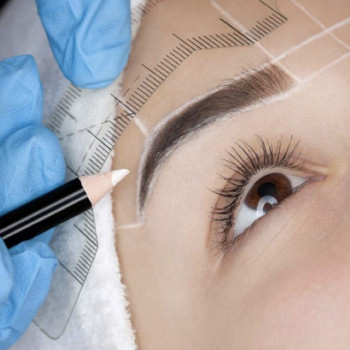 Оформление бровей. Покраска бровей. Био-татуаж
                    Мастер перманентного макияжа Диана Запорожье