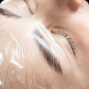 Ламінування вій
                    Майстер перманентного макіяжу Диана Запоріжжя