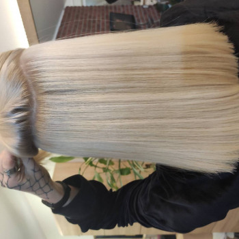 Блонд без порошка, только пастой
Чек 1800
Время 3,5 часа