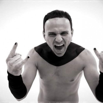 Стрижка мужская
Чек300
Время 45мин