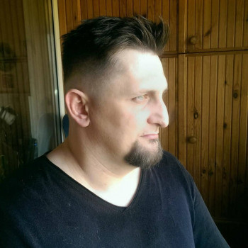 Стрижка мужская
Чек300
Время 1 час, фото - Парикмахер Екатерина Руденко