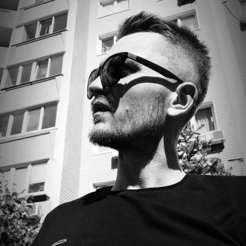 Стрижка мужская
Чек300
Время 45мин