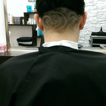 Стрижка женская
                    Перукар Екатерина Київ