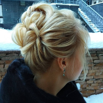 Укладка волос
                    Перукар Екатерина Київ