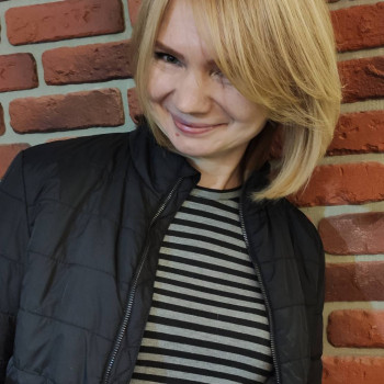 Укладка волос
                    Перукар Екатерина Київ