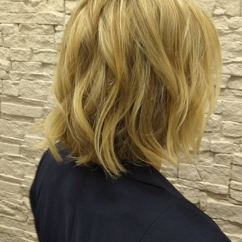 Укладка волос
                    Перукар Екатерина Київ