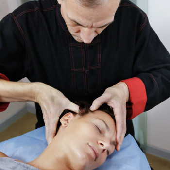 Японский массаж KORUGI
                    Масажист Николай Київ