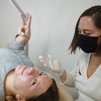 Миндальный пилинг - это приятно