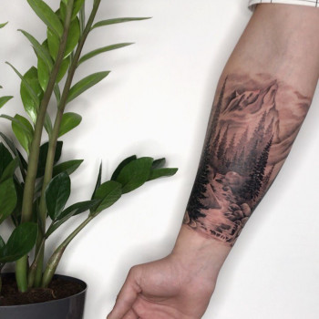 Тату на руке горы пейзаж, фото - Тату салон Smith&Tailor