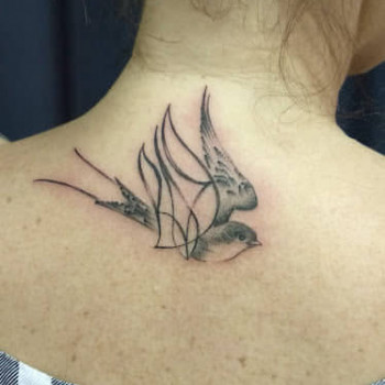 Тату ластівки птах колібрі, фото - Тату салон Der Igel Tattoo