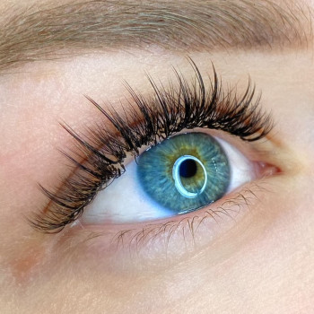 Наращивание ресниц
                    Лешмейкер Екатерина Харків