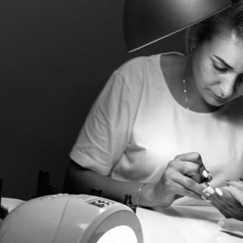 Мужской маникюр, педикюр.