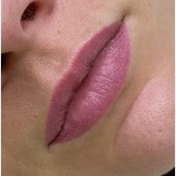 акварельные губы