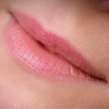 акварельные губы