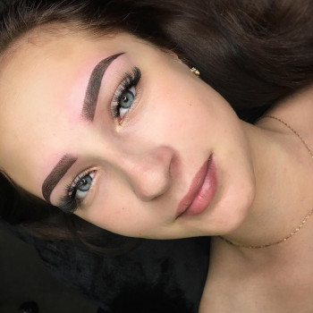 Коррекция Перманентного Макияжа
                    Майстер перманентного макіяжу Диана Харків