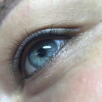 Межресничный Татуаж Век
                    Майстер перманентного макіяжу Диана Харків