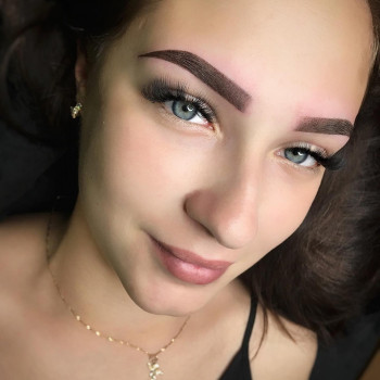 Обновление Перманентного Макияжа
                    Мастер перманентного макияжа Диана Харьков