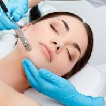 Алмазная шлифовка лица
                    Косметолог Анастасия Одесса