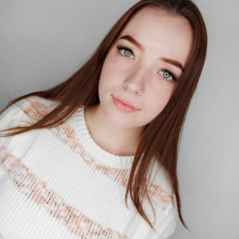 Моделювання та фарбування брів
                    Мастер перманентного макияжа Александра Кривой Рог