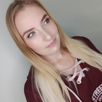 Моделювання та фарбування брів
                    Мастер перманентного макияжа Александра Кривой Рог