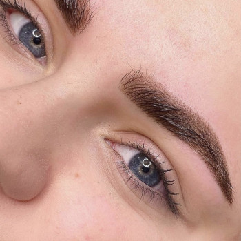 Перманентний макіяж брів
                    Майстер перманентного макіяжу Эва Одеса