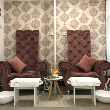 Аренда рабочих мест для бьюти мастеров
                    Салон красоты Beauty look Одесса