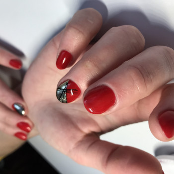 Маникюр + покрытие гель лаком
                    Мастер маникюра Людмила Винница