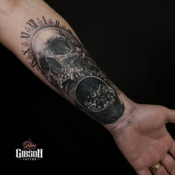 Художественная татуировка
                    Тату салон ALICE tattoo studio Запорожье