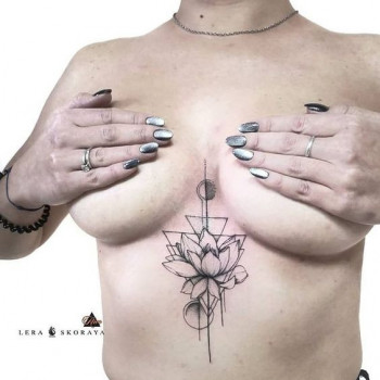 Тату женские под грудью лотос, фото - Тату салон ALICE tattoo studio
