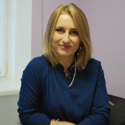 Олена Завалій