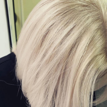 Женская стрижка окрашивание волос, фото -  Favori