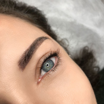 Перманентный макияж межресничного пространства. Результат со