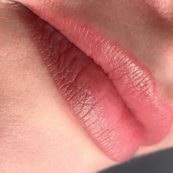 Татуаж губ перманентний макіяж, фото - Салон краси Sweet Bar