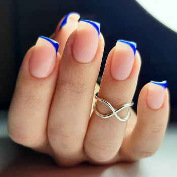 Маникюр + покрытие гель-лаком
                    Майстер манікюру Маргарита Харків