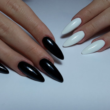 наращивание ногтей