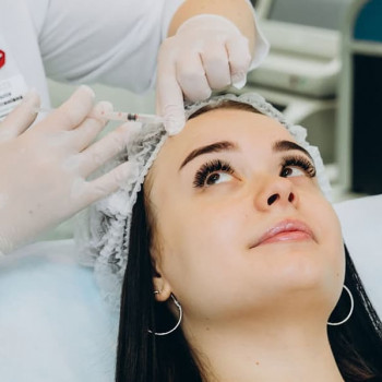 Биоревитализация
                    Косметолог Мария Київ