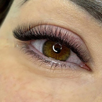 Нарощення вій
                    Лешмейкер Юлия Миколаїв