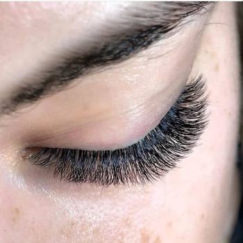 Нарощення вій
                    Лешмейкер Юлия Миколаїв