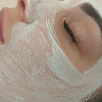 Комплексная чистка лица
                    Косметолог Элла Одесса