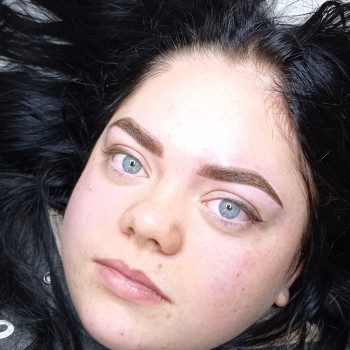 Пудровые брови.