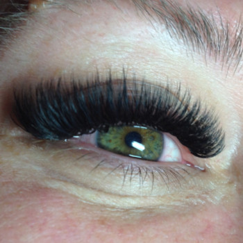 Голливудский объём(7-10D)
Длина 8-13mm, изгиб D