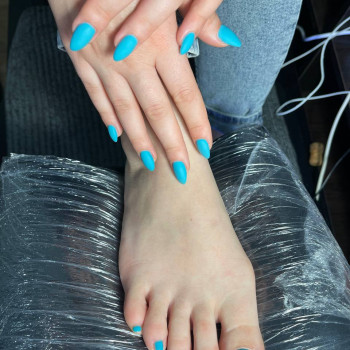 Ручки-ножки
                    Мастер маникюра Анжелика Одесса