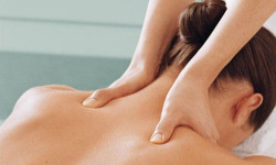 Массаж шейноворотниковой зоны Медичний центр Osteos Київ