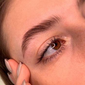 Долговременная укладка бровей/ламинирование бровей без окраш