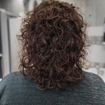 Биозавивка волос
                    Парикмахер Елена Харьков