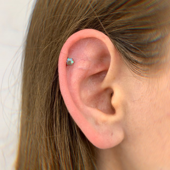 Пирсинг хряща уха "Хеликс"
                    Мастер по пирсингу Татьяна Мариуполь