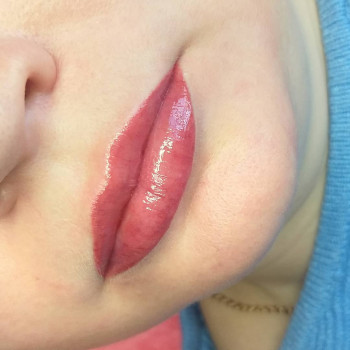 ПМ акварельные губки
                    Лешмейкер Олександра Київ