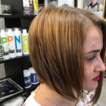 Стрижки волос
                    Парикмахер-модельер Наталья Запорожье