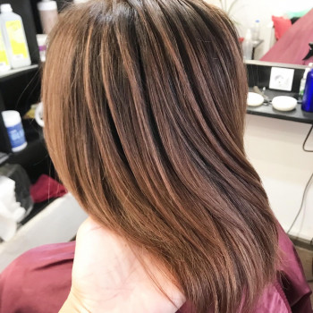 Окрашивание волос разной сложности
                    Парикмахер-модельер Наталья Запорожье