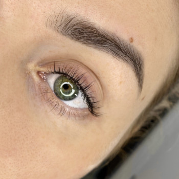 Ламинирование ресниц
                    Бровіст Елизавета Черкаси